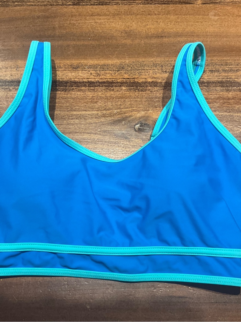 Women’s Blue Contrast-Trim Swim Top - Picture 2 of 6